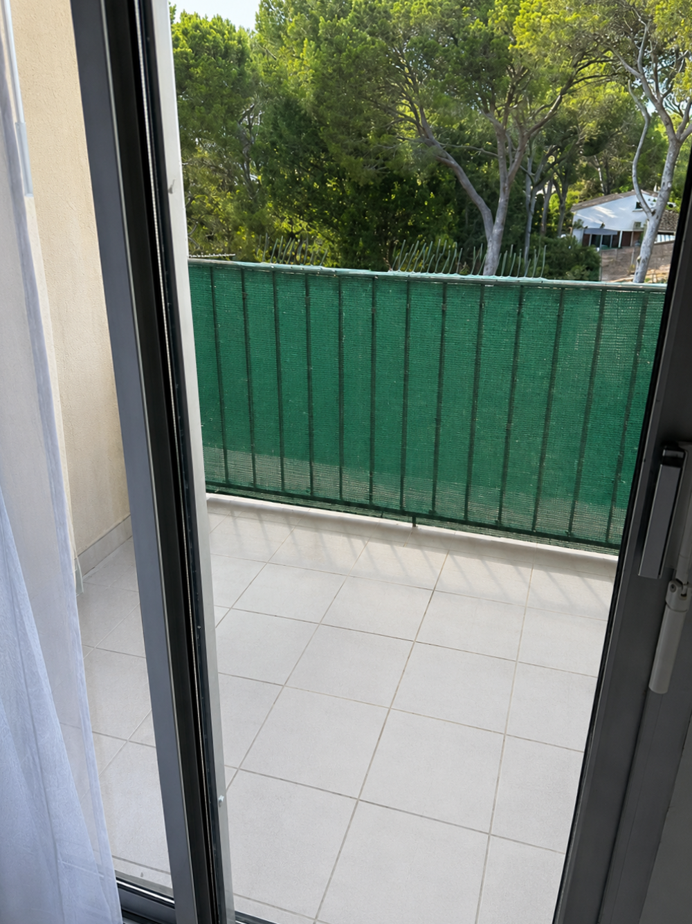 Fréjus Saint-Aygulf duplex T2 37 m2 avec balcon au dernier étage d'une résidence avec ascenseur en bord de mer