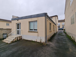  Immeuble à vendre 10 pièces 220 m² St memmie