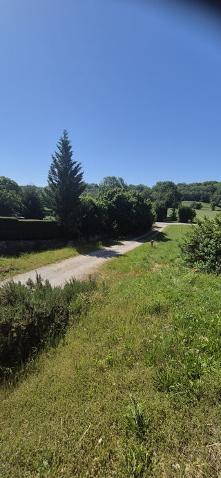  Terrain à vendre 842 m²