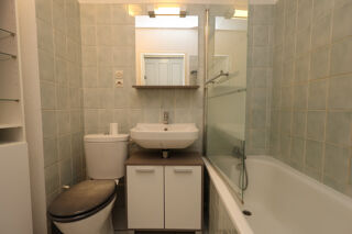  Appartement à louer 1 pièce 27 m²