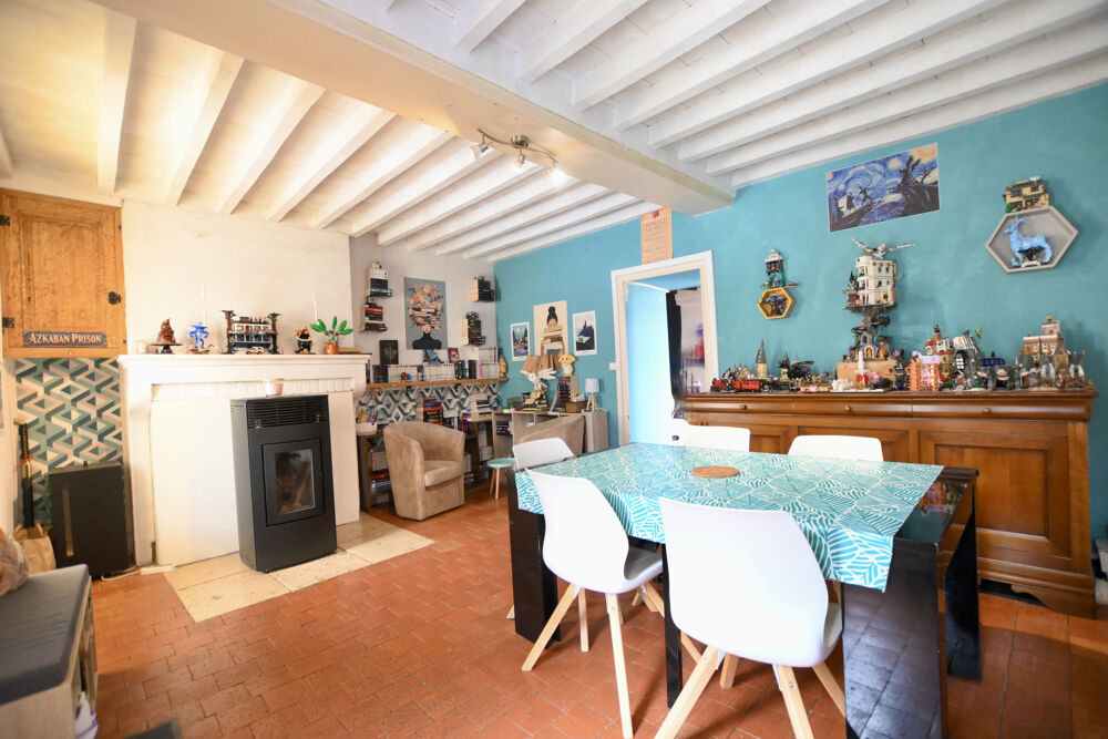 Vente Maison Maison de caractère avec grange, dépendance et beau potentiel Lucy le bois