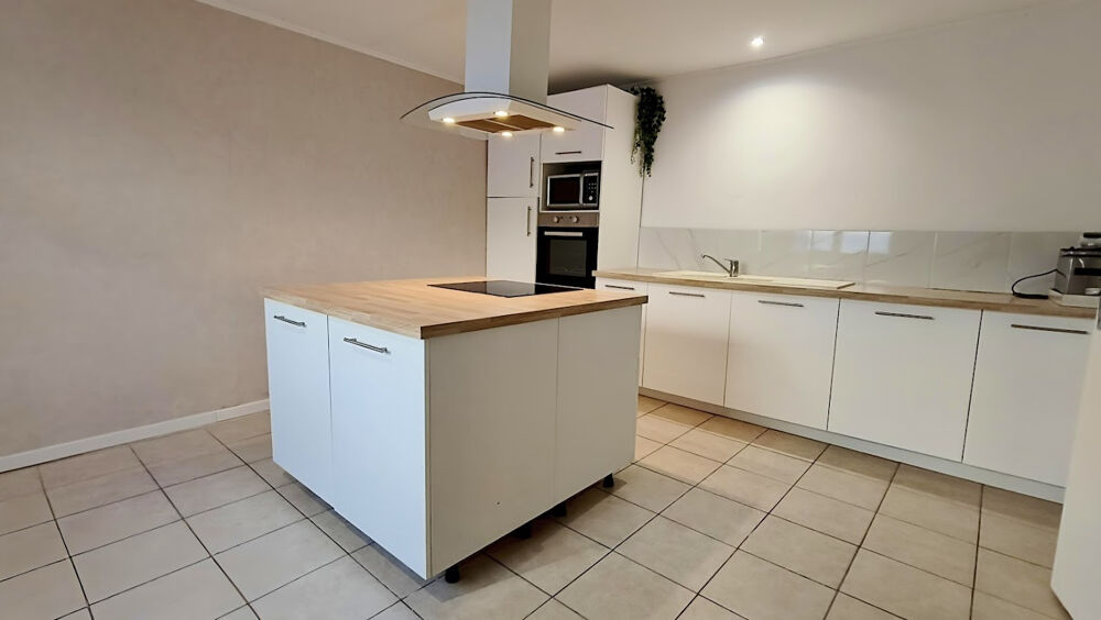 Maison familiale avec jardin et garage Saint-Martin-la-Caussade (33390) à 2 min de Blaye