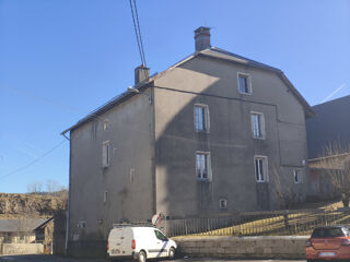  Immeuble à vendre 230 m² Brenod