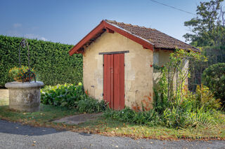  Maison à vendre 12 pièces 329 m²