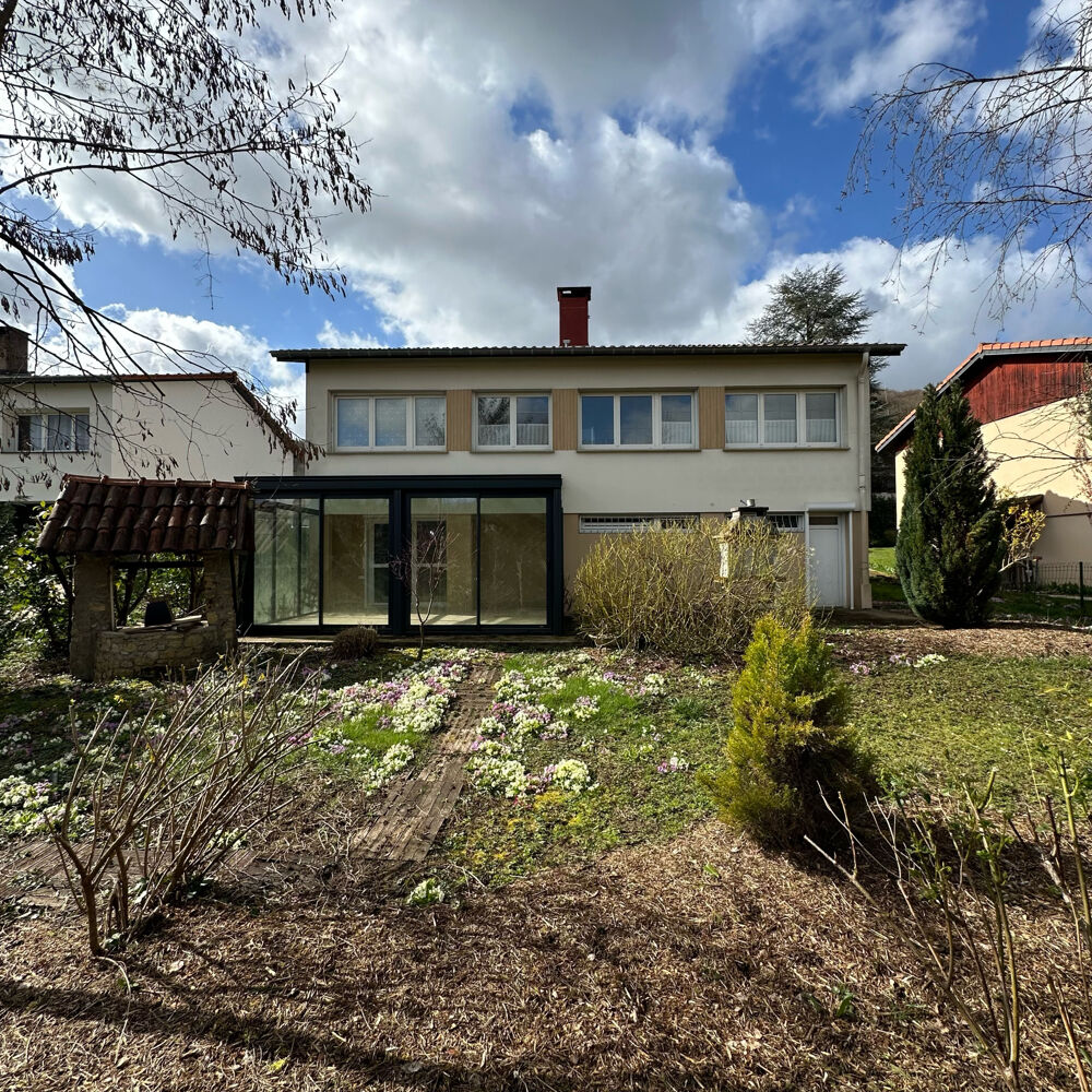 Maison F6 de 158m2 sur un terrain de 6 ares