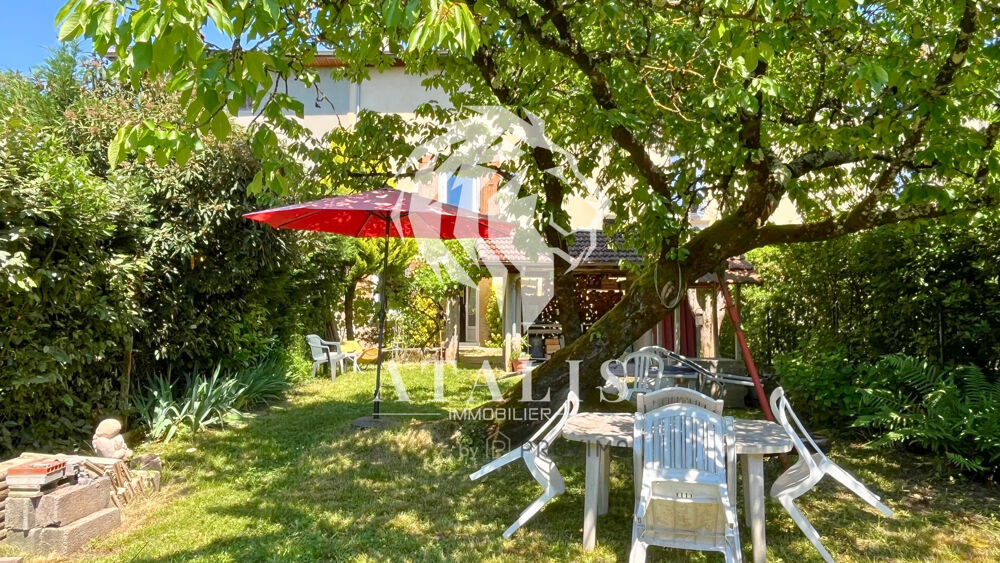 Vente Maison Maison de village avec jardin St romans