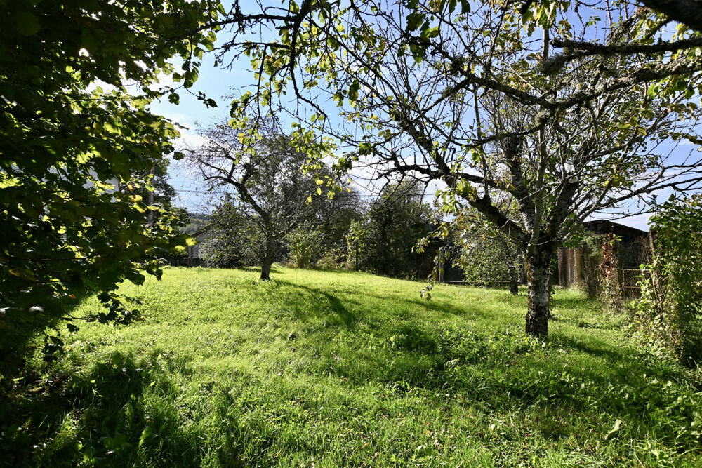 Ancien corps de ferme vue sur le Parc du Morvan.
