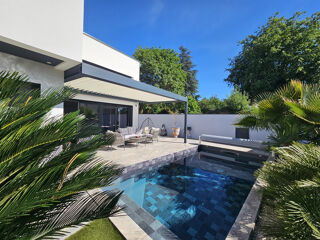  Maison  vendre 6 pices 146 m