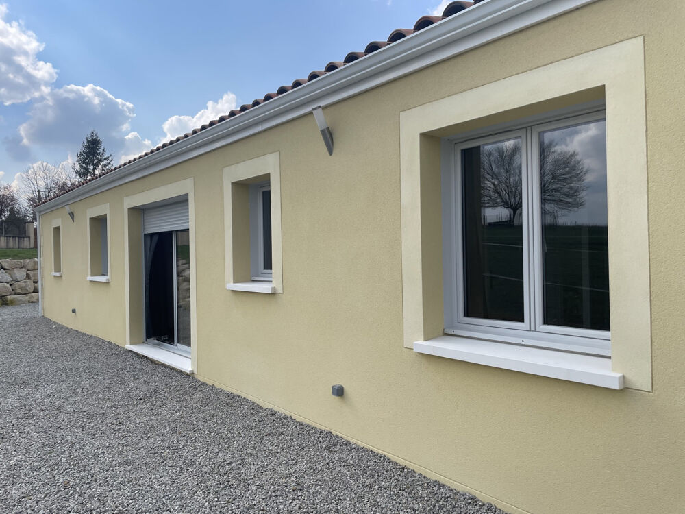 SALLES D'ANGLES MAISON DE PLAIN PIED 3 CHAMBRES GARAGE TERRAIN DE 1200 M2