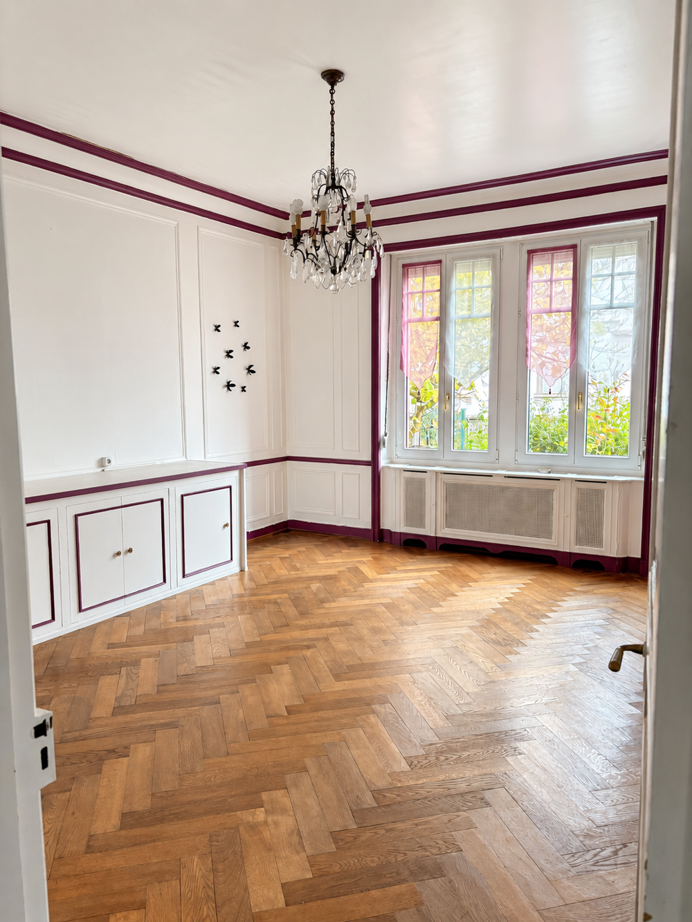 Vente Maison Mulhouse bas Rebberg Maison bourgeoise de 385 m2 sur 3 niveaux 12 pièces 9 chambres sur 5.10 ares de terrain. Mulhouse