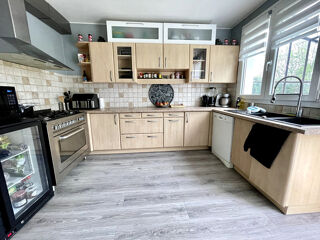  Maison � vendre 6 pi�ces 181 m�