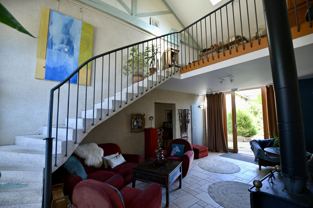 à vendre  Propriété/château Noyers (89310)