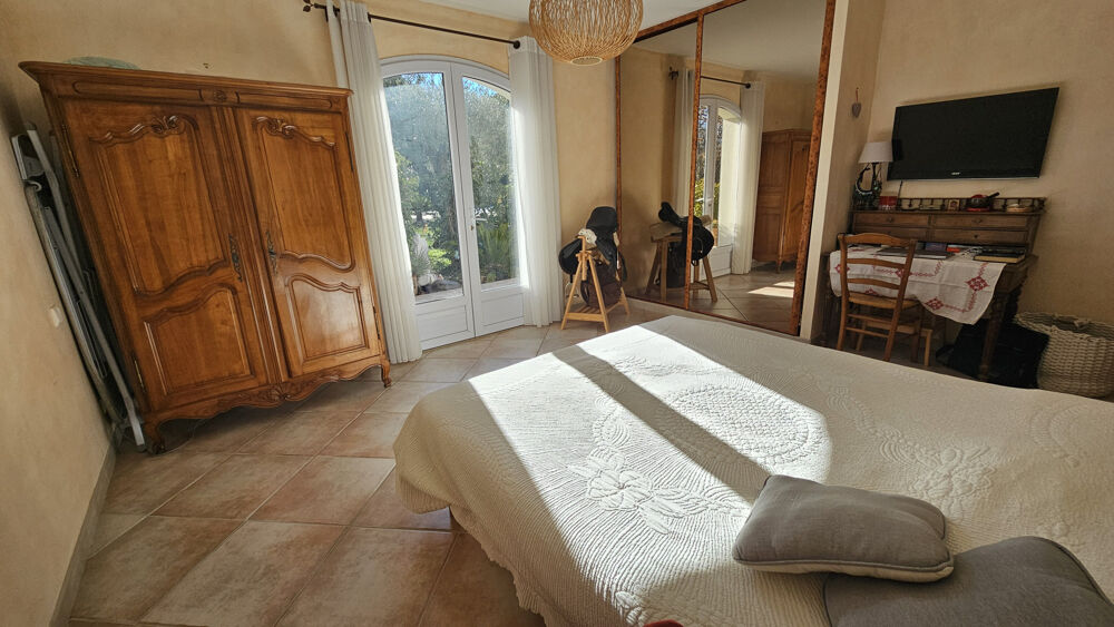 � vendre  Maison Bagnols-en-For�t (83600)