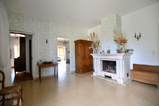  Propri�t�/ch�teau � vendre 6 pi�ces 140 m�