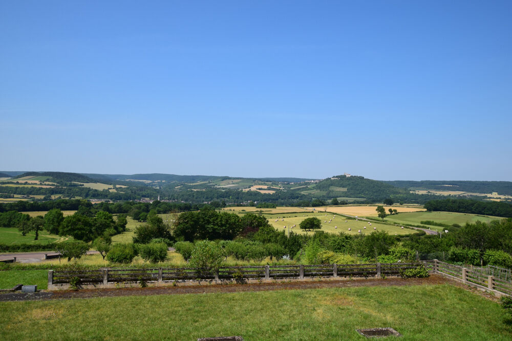 Vente Propriété/Château Hotel est dépendance vue panoramique sur Vézelay St pere