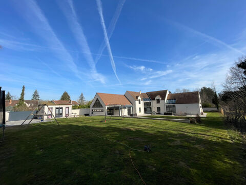   Propri�t� CONTEMPORAINE  � 10 min de BARBIZON Propri�t�/ch�teau - 8 pi�ce(s) - 385 m�