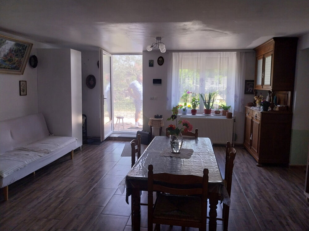Vente Maison Maison de 178 m2 dont 78m2 habitables avec jardin   POLLIAT (Proche Bourg-en-Bresse) Polliat
