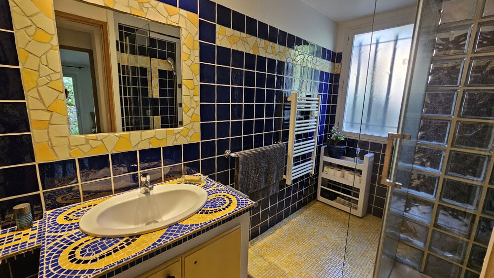 à vendre  Maison Bagnols-en-Forêt (83600)