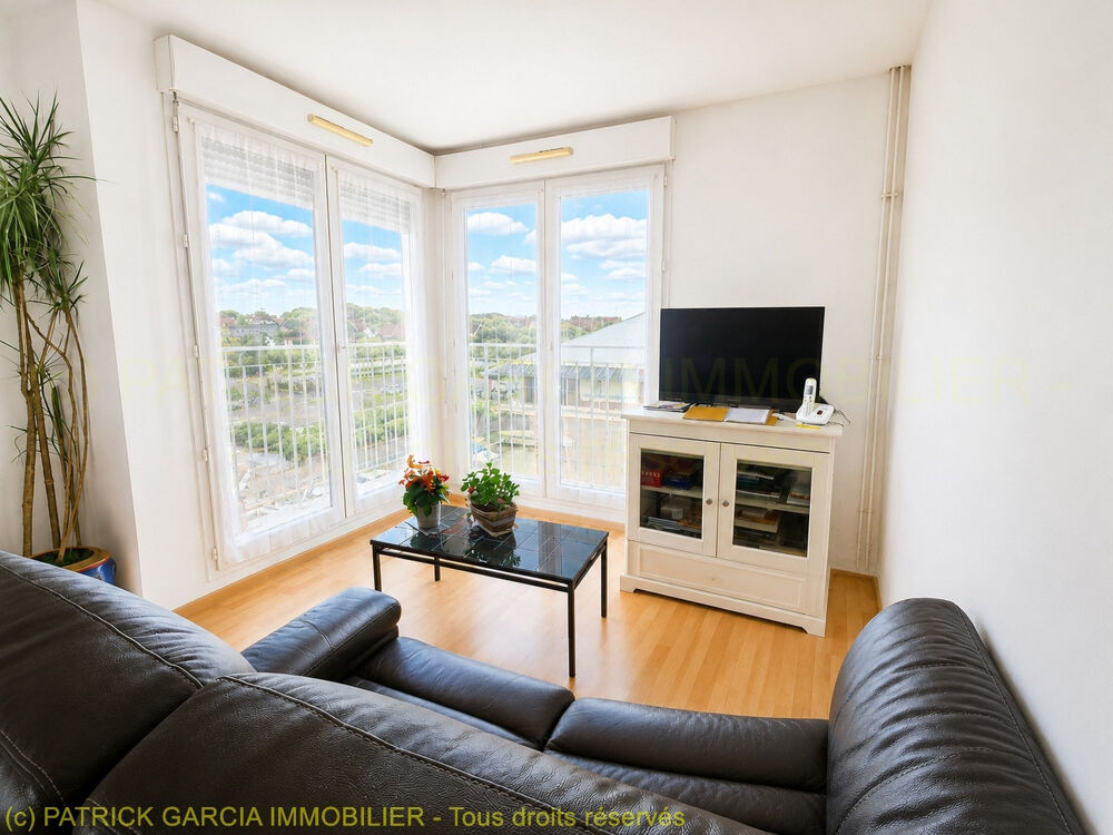 Vente Appartement MIGENNES COEUR DE VILLE, RESIDENCE SECURISEE PROCHE GARE SNCF Migennes