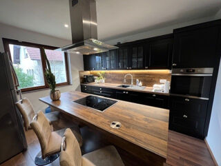  Maison à vendre 9 pièces 193 m²