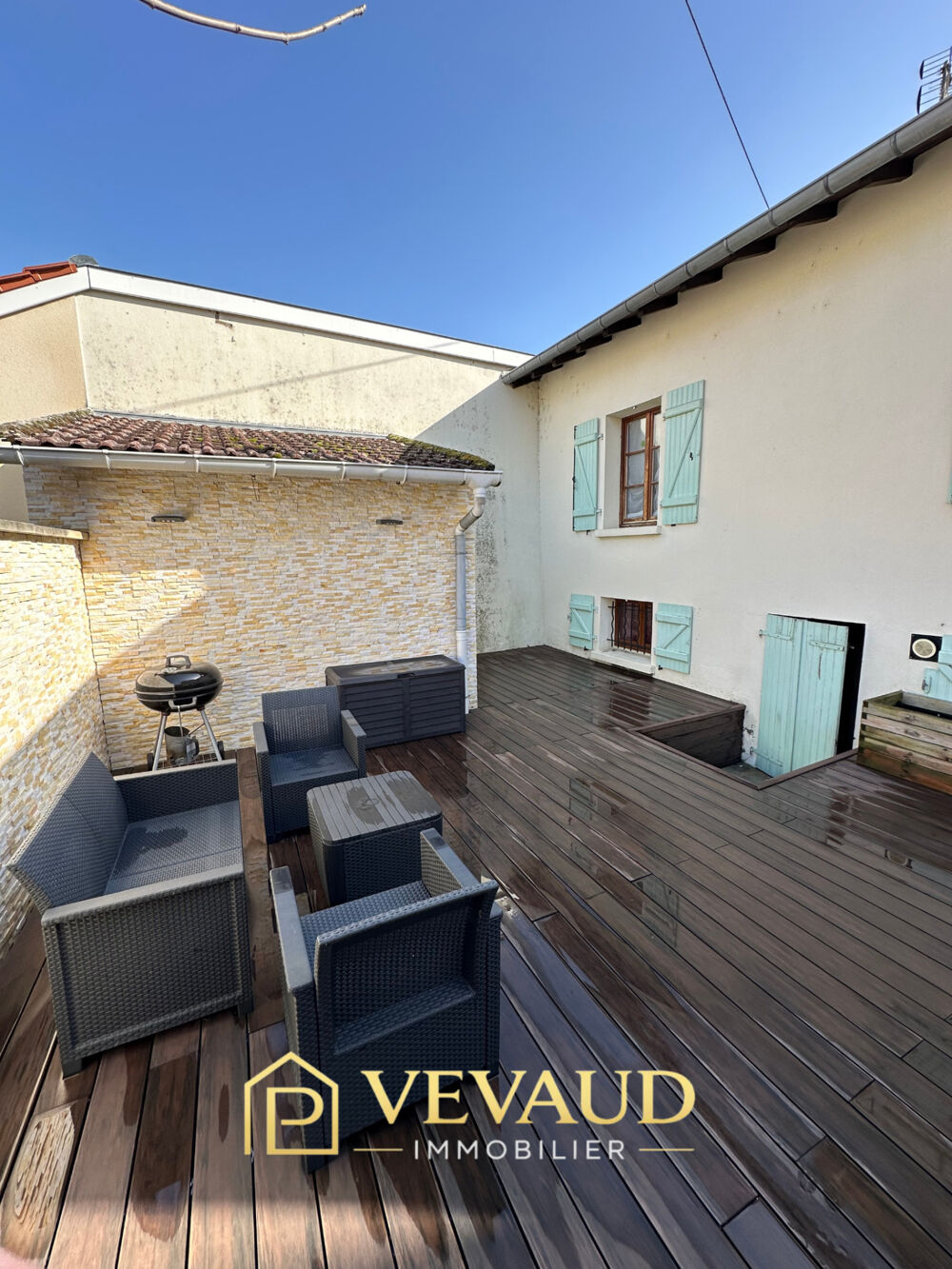 Maison familiale avec fort potentiel 124 m2 4 chambres combles aménageables de plus de 70 m2