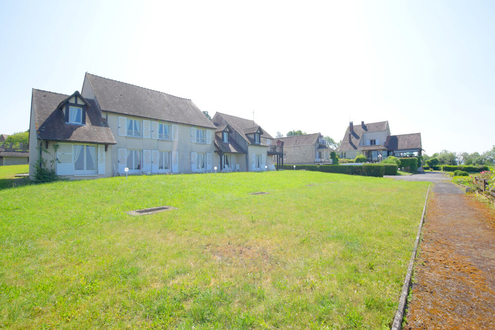 à vendre  Propriété/château Saint-Père (89450)