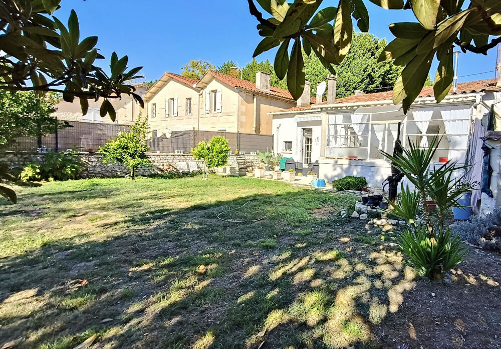 Vente Maison VENTE AUX ENCHÈRES INTERACTIVES   Maison   Jardin   Grand garage Mirambeau