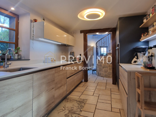  Propri�t�/ch�teau � vendre 6 pi�ces 153 m�