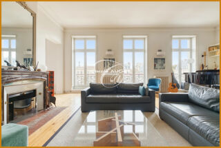  Appartement  vendre 6 pices 258 m