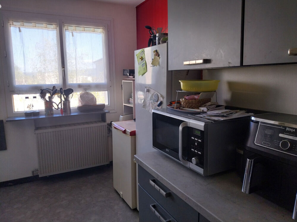 A découvrir à BOURG en BRESSE appartement de type T3
