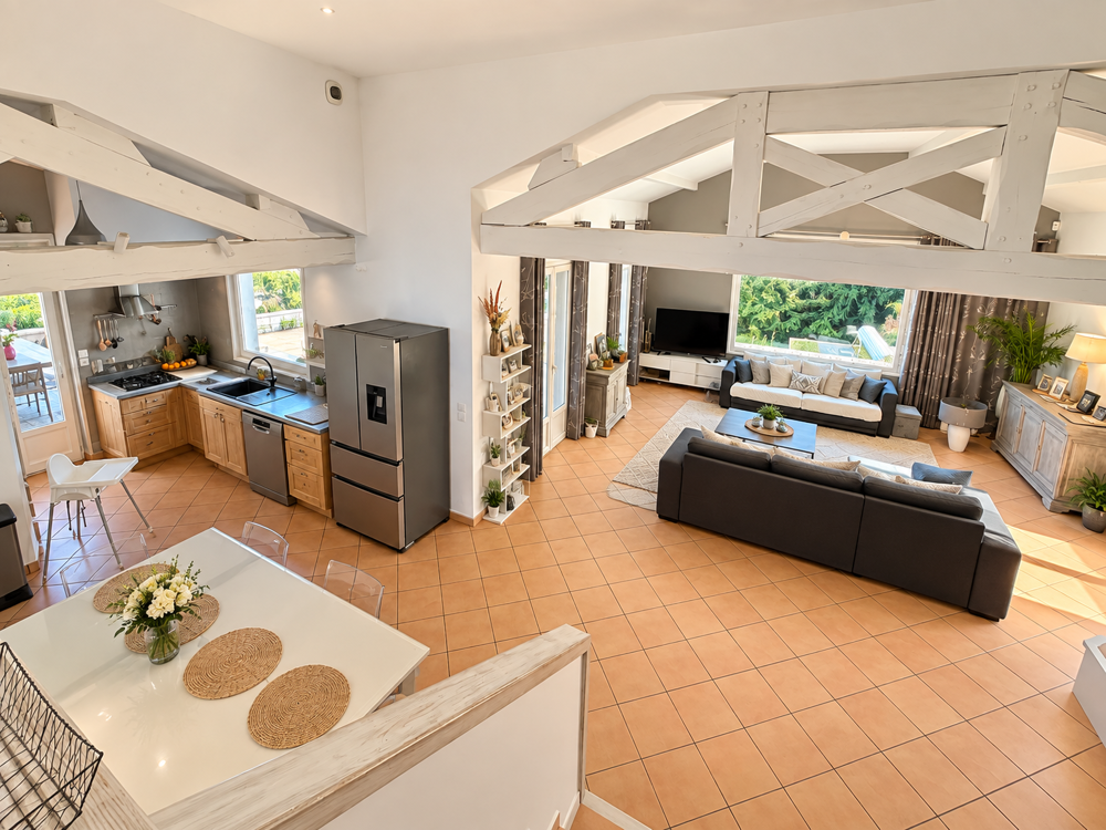 Vente Maison Maison et piscine à vendre Saint-pierre-de-bœuf