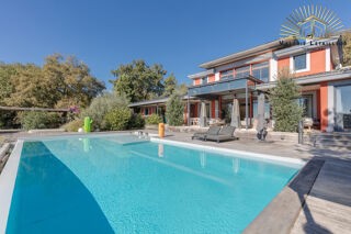  Maison � vendre 7 pi�ces 305 m�