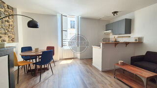  Appartement à louer 2 pièces 33 m²