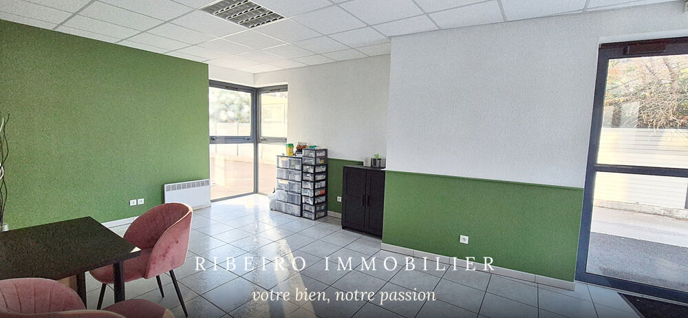   AGDE - Local commercial à louer, secteur Hyper U Agde