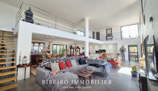 Maison 9 pièces 368 m² · à Abeilhan · 368 m² · 1 092 000 €