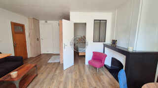  Appartement à louer 2 pièces 33 m²