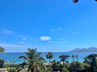 Vente Appartement CANNES PLAGE  / CENTRE T2 DE 53M2 SUD VUE MER TERRASSE Cannes
