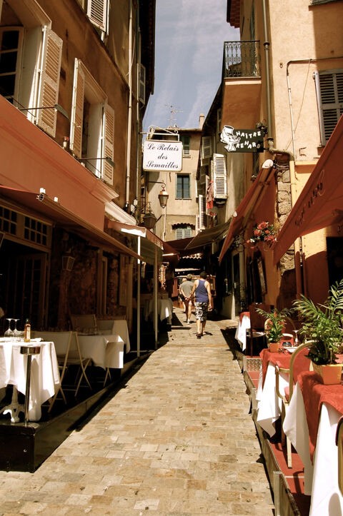 CANNES SUQUET RESTO 112000€ 112000 06400 Cannes