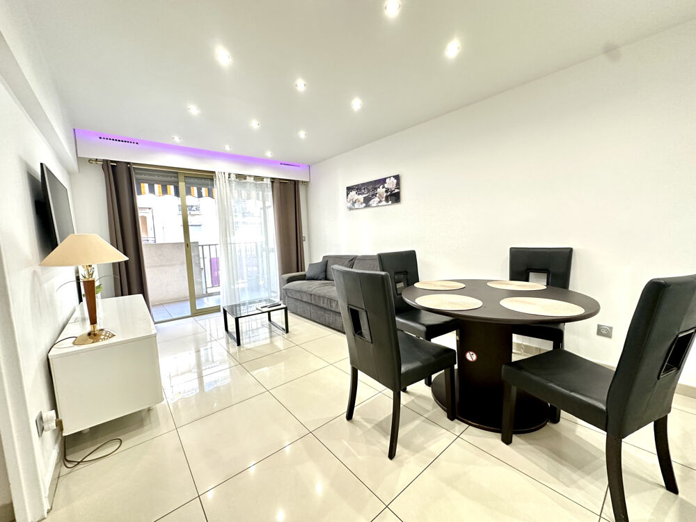 CANNES CENTRE T2 DE 58M2 AVEC TERRASSE 13M2 90M DE LA MER PARKING ET CAVE