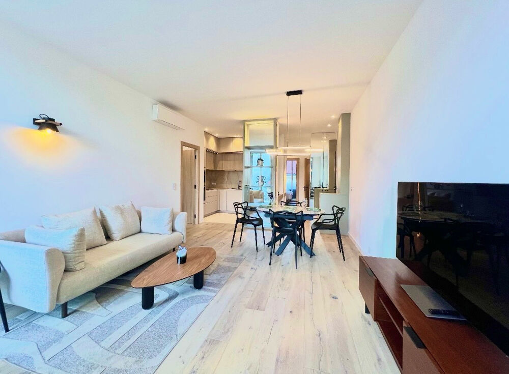 Vente Appartement CANNES CENTRE BANANE RARE ! T4 89M2 DERNIER ÉTAGE TERRASSE SUD REFAIT À NEUF Cannes