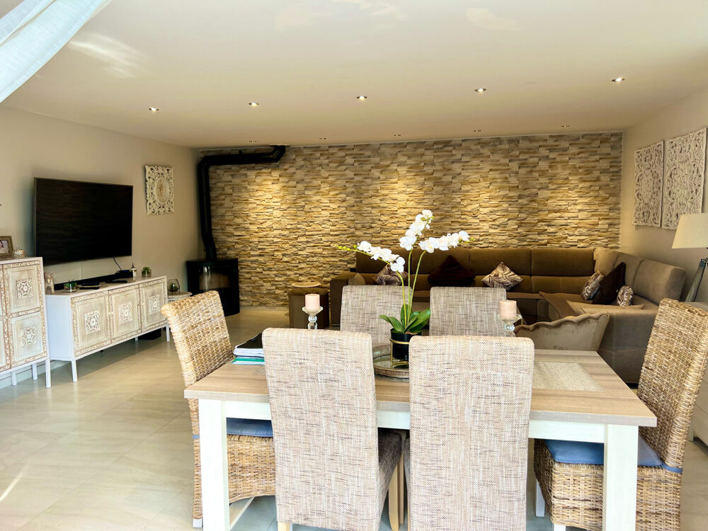 Vente Maison CANNES PROCHE BAS CROIX DES GARDES VILLA T7 SUD 220M2 PISCINE DOUBLE GARAGE 4MN MER Cannes