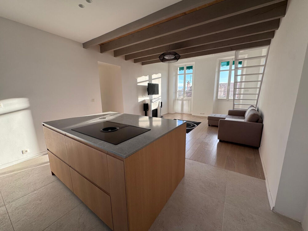CANNES BAS PETIT JUAS STANISLAS PROCHE PLAGE DUPLEX T5 DE 125M2 VUE MER PARKING