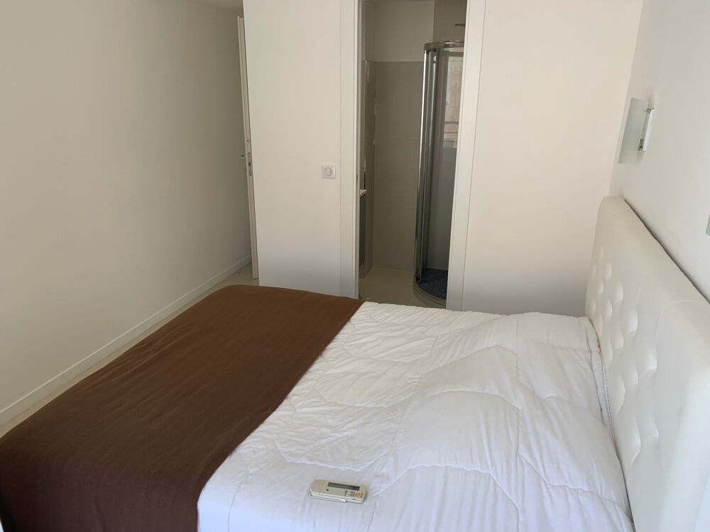 CANNES CROISETTE T4 DE 90M2 VUE MER