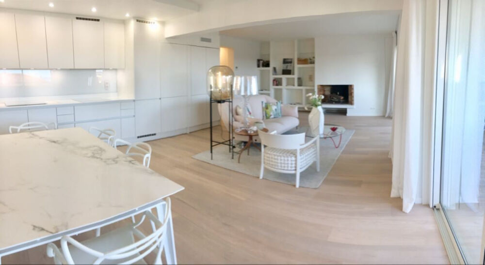 Cannes Banane T3 vue mer
