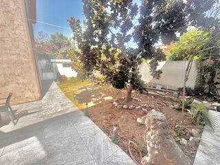  Immeuble à vendre 6 pièces 289 m² Cannes