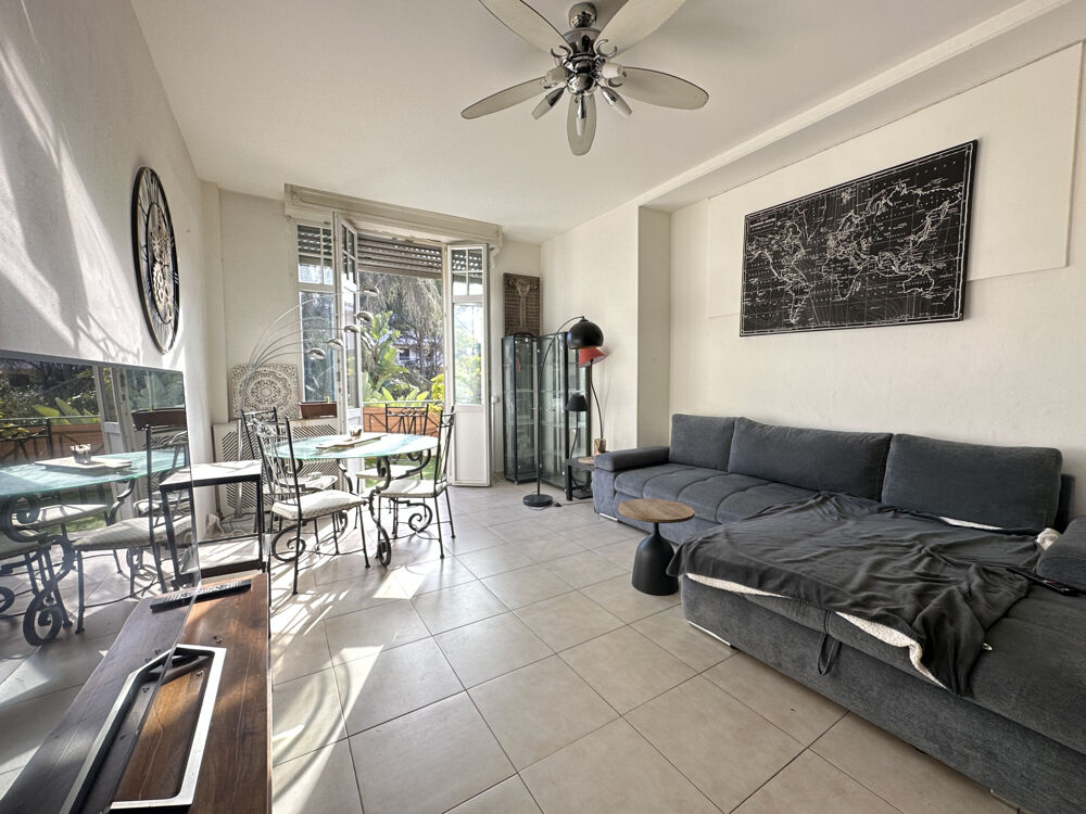 Vente Appartement CANNES QUARTIER DES ANGLAIS T2/T3 LUMINEUX 60M2 TERRASSE SUD 10M2 GARAGE Cannes
