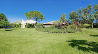  Maison  vendre 10 pices 530 m