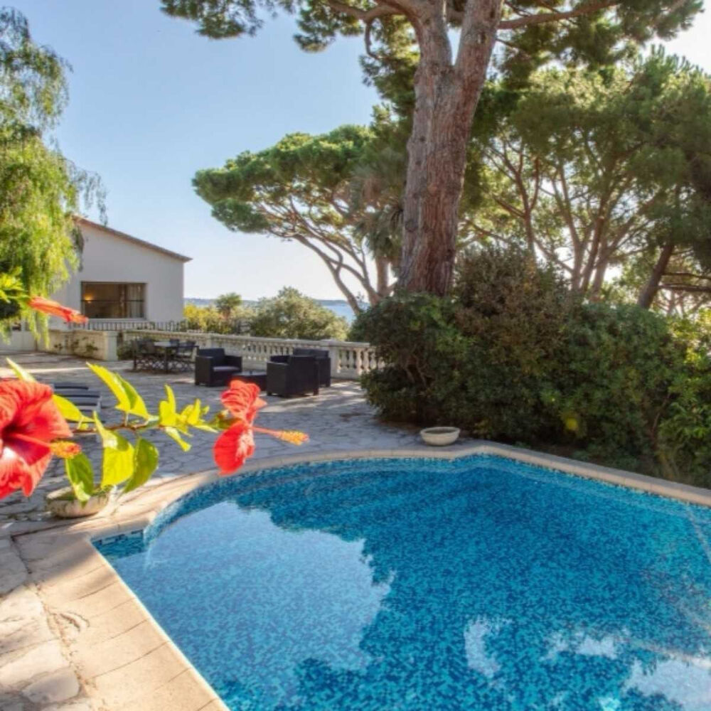 Vente Maison CANNES  BASSE CALIFORNIE VILLA T7 DE 270M2 VUE MER PISICINE Cannes