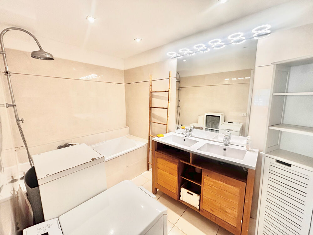 Vente Appartement VIEUX CANNET T3 DE 78M2  DERNIÈRE ÉTAGE AVEC TERRASSE + LOGGIA GARAGE 3282€/m2 Le cannet
