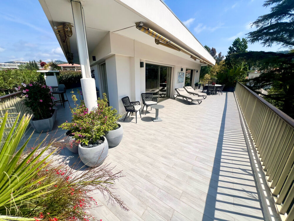 CANNES T4 130 M2 TOIT TERRASSE PISCINE 288M2 VUE MER T4 GARAGE